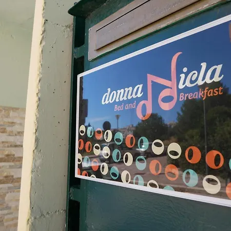 Donna Nicla B&B